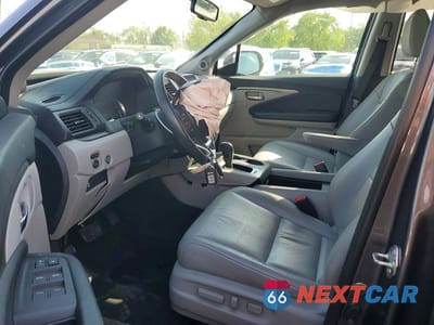 Zdjęcie 7 z 14 samochodu: 2018 HONDA PILOT EXL VIN:5FNYF6H57JB066116 - miniatura
