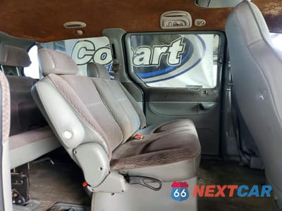 Zdjęcie 11 z 13 samochodu: 1999 DODGE GRAND CARAVAN SE VIN:2B4GP44R6XR215079 - miniatura
