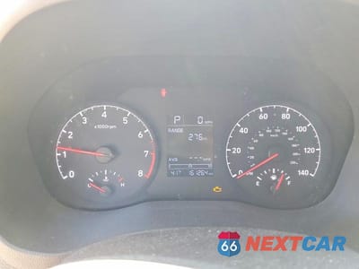 Zdjęcie 9 z 12 samochodu: 2018 HYUNDAI ACCENT SE VIN:3KPC24A32JE033212 - miniatura