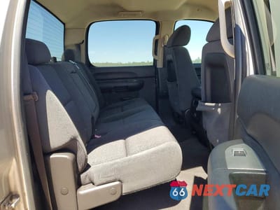 Zdjęcie 11 z 13 samochodu: 2008 CHEVROLET SILVERADO K1500 VIN:2GCEK13M481127712 - miniatura