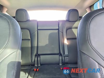 Zdjęcie 10 z 14 samochodu: 2022 TESLA MODEL Y VIN:7SAYGAEE5NF517735 - miniatura