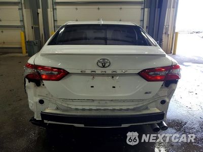 Zdjęcie 6 z 13 samochodu: 2019 TOYOTA CAMRY SE VIN:4T1B11HK6KU707063 - miniatura