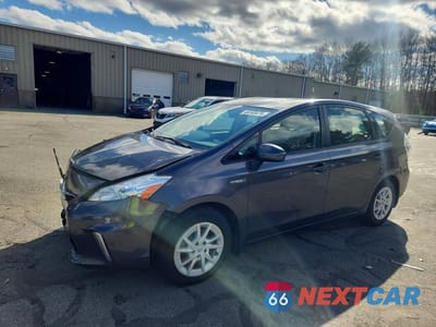 2014 TOYOTA PRIUS V TWO JTDZN3EU2EJ001819 - główne zdjęcie licytacji z USA - miniatura
