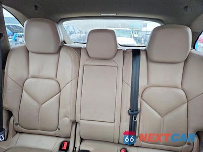 Zdjęcie 10 z 13 samochodu: 2013 PORSCHE CAYENNE VIN:WP1AF2A26DLA34283 - miniatura