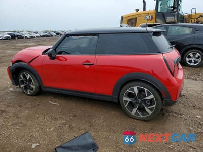 Drugie zdjęcie samochodu z przodu: 2025 MINI COOPER BASE VIN:WMW13GD09S2W73047 - miniatura