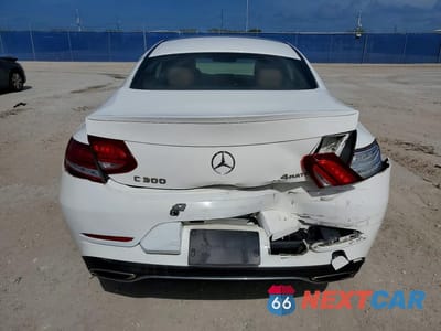 Zdjęcie 6 z 11 samochodu: 2018 MERCEDES-BENZ C 300 4MATIC VIN:WDDWJ4KB7JF627005 - miniatura