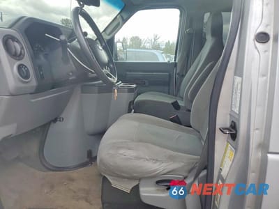Zdjęcie 7 z 13 samochodu: 2012 FORD ECONOLINE E350 SUPER DUTY WAGON VIN:1FBNE3BL7CDA61105 - miniatura