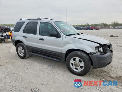 Czwarte zdjęcie samochodu z boku: 2003 FORD ESCAPE XLT VIN:1FMYU03103KB87000 - miniatura
