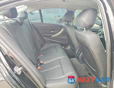 Zdjęcie 10 z 12 samochodu: 2017 BMW 320 I VIN:WBA8A9C54HK620178 - miniatura