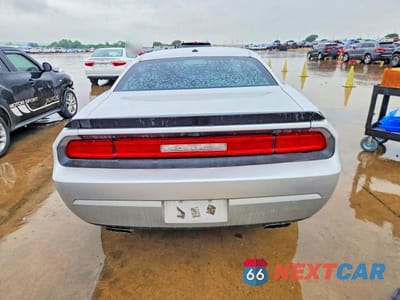 Zdjęcie 6 z 12 samochodu: 2012 DODGE CHALLENGER SXT VIN:2C3CDYAGXCH167482 - miniatura