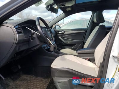 Zdjęcie 7 z 12 samochodu: 2019 VOLKSWAGEN JETTA S VIN:3VWC57BU3KM053733 - miniatura