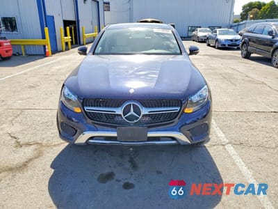 Piąte zdjęcie samochodu w środku: 2017 MERCEDES-BENZ GLC COUPE 300 4MATIC VIN:WDC0J4KB6HF157618 - miniatura