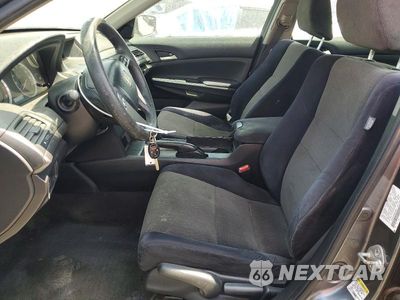 Zdjęcie 7 z 12 samochodu: 2009 HONDA ACCORD LX VIN:1HGCP26399A053052 - miniatura
