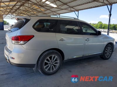 Trzecie zdjęcie samochodu z tyłu: 2014 NISSAN PATHFINDER S VIN:5N1AR2MN3EC688332 - miniatura