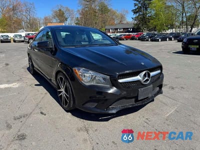 Czwarte zdjęcie samochodu z boku: 2014 MERCEDES-BENZ CLA 250 4MATIC VIN:WDDSJ4GB9EN141332 - miniatura