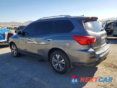 Drugie zdjęcie samochodu z przodu: 2018 NISSAN PATHFINDER S VIN:5N1DR2MM2JC662450 - miniatura
