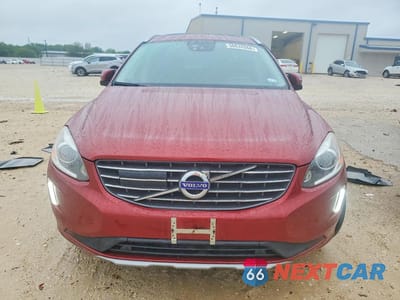 Piąte zdjęcie samochodu w środku: 2017 VOLVO XC60 T6 INSCRIPTION VIN:YV449MRU7H2126518 - miniatura