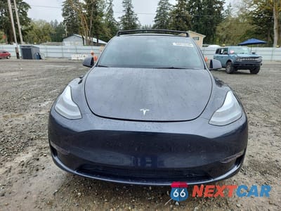 Piąte zdjęcie samochodu w środku: 2024 TESLA MODEL Y VIN:7SAYGDEE6RF013881 - miniatura