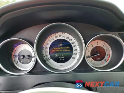 Zdjęcie 9 z 13 samochodu: 2015 MERCEDES-BENZ C 250 VIN:WDDGJ4HB3FG357283 - miniatura