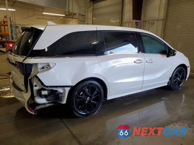 Trzecie zdjęcie samochodu z tyłu: 2024 HONDA ODYSSEY SPORT VIN:5FNRL6H75RB069316 - miniatura