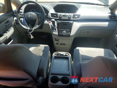 Zdjęcie 8 z 13 samochodu: 2015 HONDA ODYSSEY EX VIN:5FNRL5H46FB056604 - miniatura