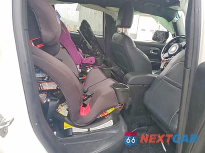 Zdjęcie 11 z 13 samochodu: 2020 JEEP RENEGADE LATITUDE VIN:ZACNJBB18LPL93228 - miniatura