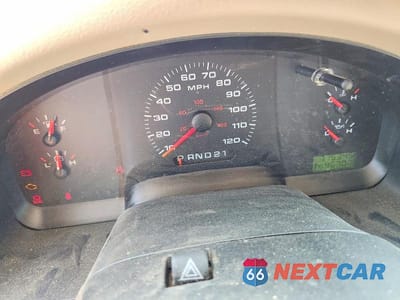 Zdjęcie 9 z 12 samochodu: 2005 FORD F150 VIN:1FTRF12W95NB39406 - miniatura