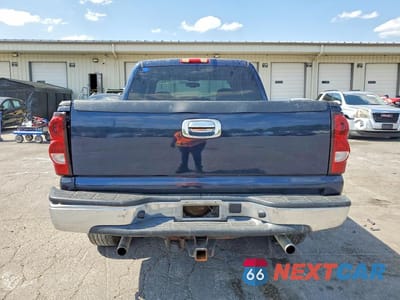Zdjęcie 6 z 12 samochodu: 2006 GMC NEW SIERRA K1500 VIN:2GTEK13T661189553 - miniatura