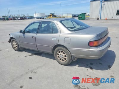 Drugie zdjęcie samochodu z przodu: 1992 TOYOTA CAMRY XLE VIN:4T1SK13E3NU140622 - miniatura