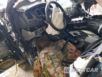 Zdjęcie 8 z 12 samochodu: 2010 TOYOTA TACOMA ACCESS CAB VIN:5TEUU4EN6AZ732605 - miniatura