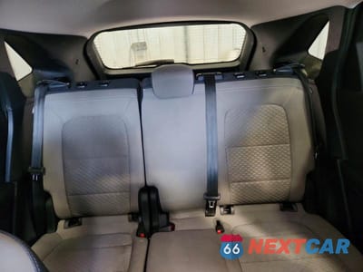 Zdjęcie 10 z 13 samochodu: 2021 FORD ESCAPE SE VIN:1FMCU0G67MUA85568 - miniatura