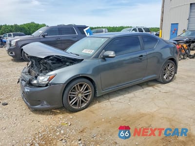 2013 SCION TC BASE JTKJF5C72D3061808 - główne zdjęcie licytacji z USA - miniatura