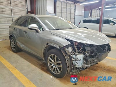 Czwarte zdjęcie samochodu z boku: 2015 LEXUS NX 300H BASE VIN:JTJBJRBZ3F2018234 - miniatura