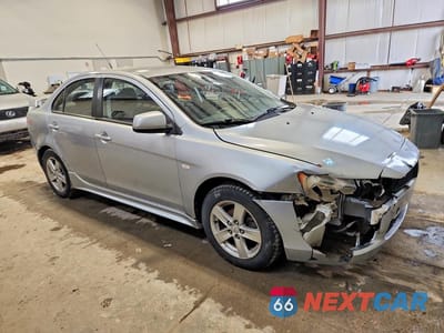 Czwarte zdjęcie samochodu z boku: 2009 MITSUBISHI LANCER ES 4DR VIN:JA3AU26U39U608808 - miniatura