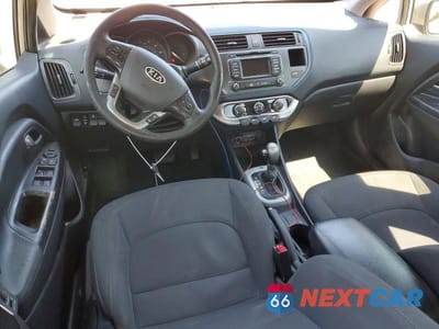 Zdjęcie 8 z 12 samochodu: 2012 KIA RIO EX VIN:KNADN4A38C6051229 - miniatura