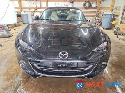 Piąte zdjęcie samochodu w środku: 2017 MAZDA MX-5 MIATA GRAND TOURING VIN:JM1NDAD76H0122994 - miniatura