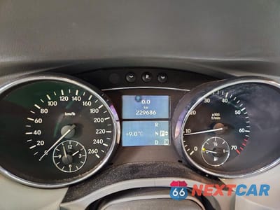 Zdjęcie 9 z 13 samochodu: 2006 MERCEDES-BENZ R 350 VIN:4JGCB65E36A005190 - miniatura
