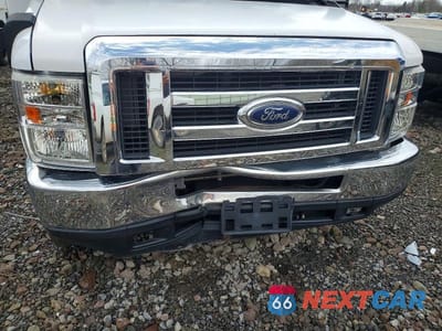 Zdjęcie 9 z 10 samochodu: 2017 FORD ECONOLINE E350 SUPER DUTY CUTAWAY VAN VIN:1FDEE3FS4HDC68289 - miniatura