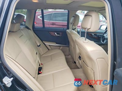 Zdjęcie 10 z 12 samochodu: 2012 MERCEDES-BENZ GLK 350 4MATIC VIN:WDCGG8HB1CF883570 - miniatura
