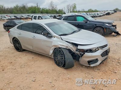 Czwarte zdjęcie samochodu z boku: 2018 CHEVROLET MALIBU LT VIN:1G1ZD5ST9JF249131 - miniatura