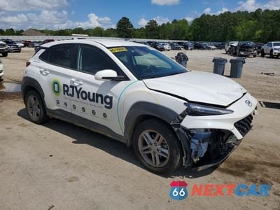 Czwarte zdjęcie samochodu z boku: 2022 HYUNDAI KONA SE VIN:KM8K22AB7NU926387 - miniatura