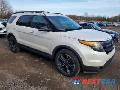 Czwarte zdjęcie samochodu z boku: 2015 FORD EXPLORER SPORT VIN:1FM5K8GT1FGA24026 - miniatura