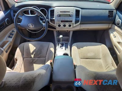 Zdjęcie 8 z 12 samochodu: 2006 TOYOTA TACOMA DOUBLE CAB PRERUNNER LONG BED VIN:5TEKU72N36Z242126 - miniatura