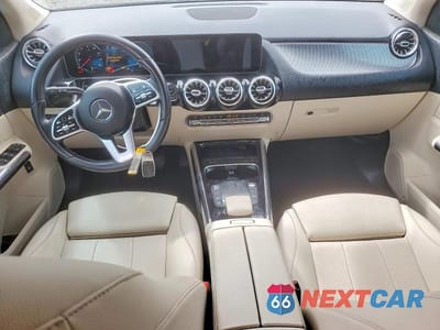 Zdjęcie 8 z 12 samochodu: 2021 MERCEDES-BENZ GLA 250 VIN:W1N4N4GB3MJ237785 - miniatura