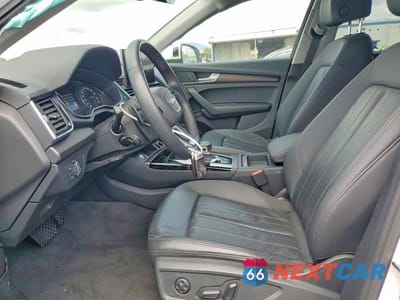 Zdjęcie 7 z 13 samochodu: 2021 AUDI Q5 PREMIUM VIN:WA1AAAFY4M2124040 - miniatura