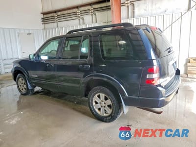 Drugie zdjęcie samochodu z przodu: 2008 FORD EXPLORER XLT VIN:1FMEU73EX8UA62466 - miniatura