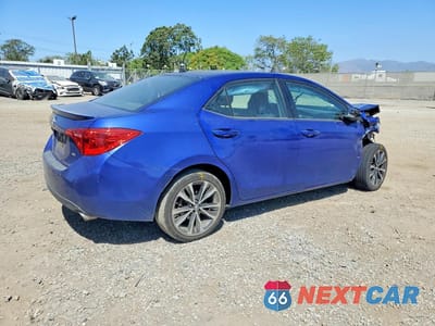 Trzecie zdjęcie samochodu z tyłu: 2017 TOYOTA COROLLA SE VIN:5YFBURHE0HP668724 - miniatura