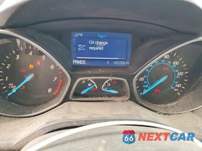 Zdjęcie 9 z 12 samochodu: 2015 FORD ESCAPE SE VIN:1FMCU0G98FUB75177 - miniatura