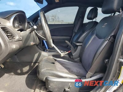 Zdjęcie 7 z 13 samochodu: 2012 CHRYSLER 200 S VIN:1C3CCBHGXCN304871 - miniatura