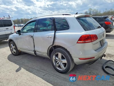 Drugie zdjęcie samochodu z przodu: 2013 VOLKSWAGEN TOUAREG V6 VIN:WVGEF9BP5DD006647 - miniatura